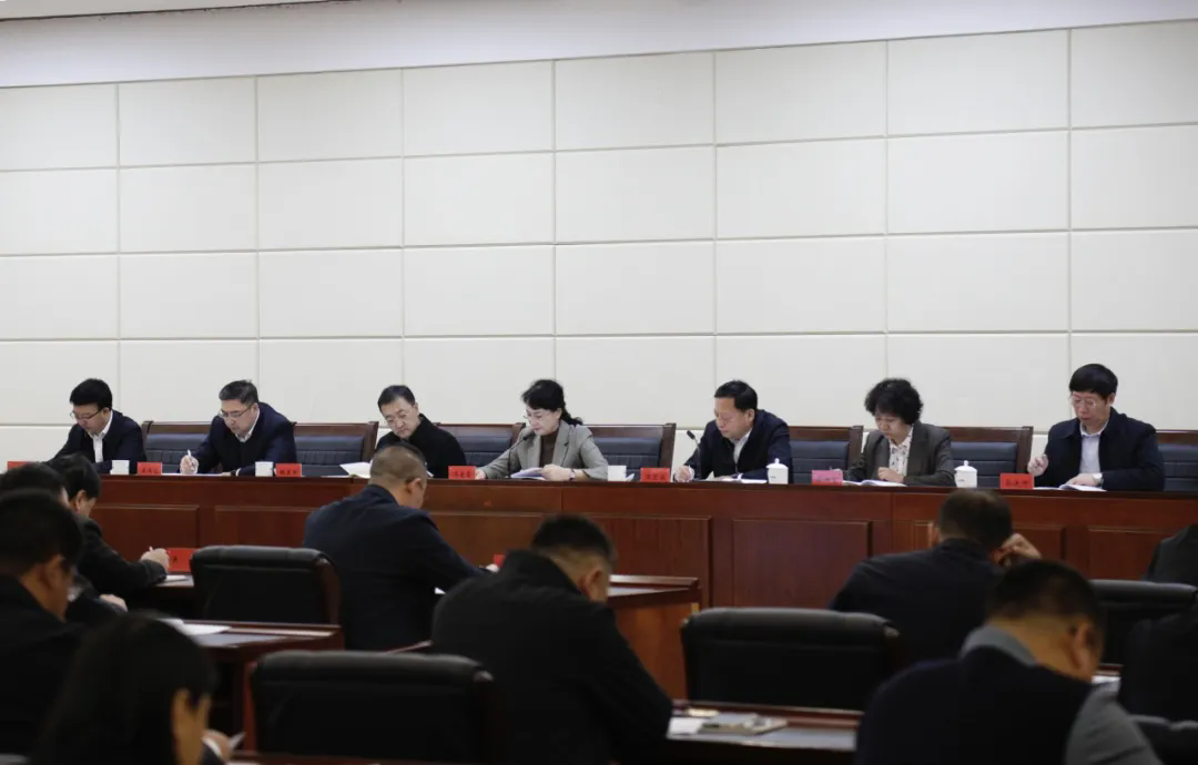 兴安盟委政法工作会议召开